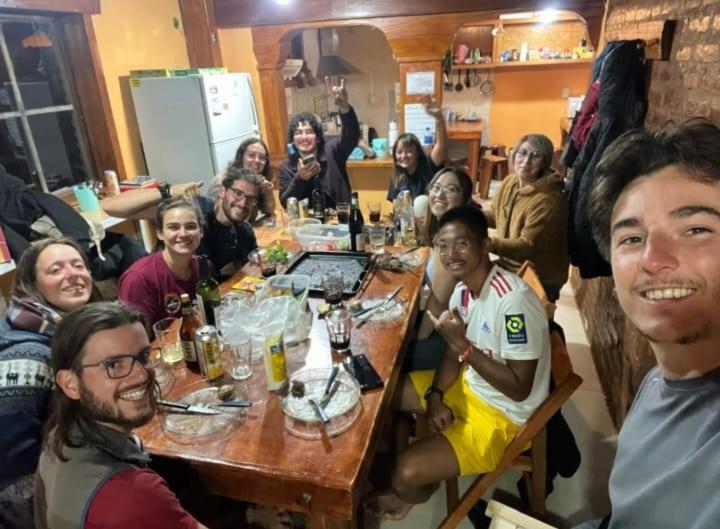 Hostel Las Cuatro Estaciones El Chalten Εξωτερικό φωτογραφία